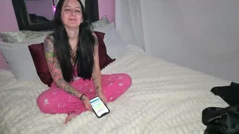 mycreamydreams online show from April 2026 02:48:02 AM