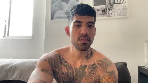 Myke esthetic online show from April 2026 04:52:01 PM