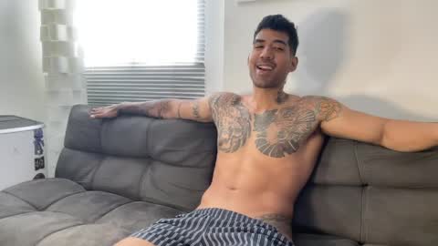 Myke esthetic online show from April 2026 03:39:01 PM