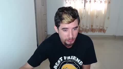 Snapshot of myke_xxx chatting on December 2024 12:49:01 PM mike online show from December 2024 12:49:01 PM