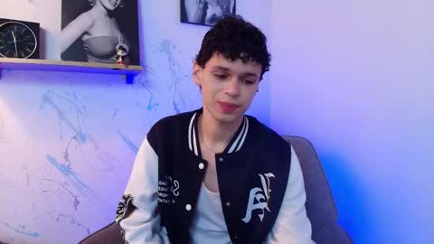 Mykel   online show from November 2025 02:38:01 PM