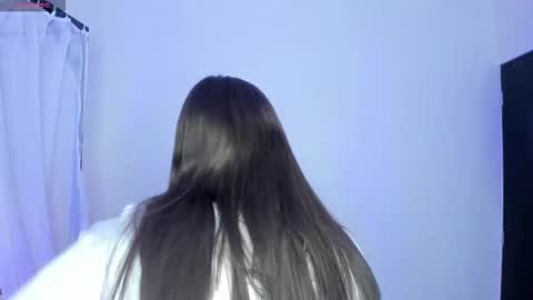 Snapshot of myla_mayfield chatting on November 2025 11:47:02 AM Myla online show from November 2025 11:47:02 AM