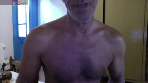 Snapshot of mynakedbeach chatting on June 2026 05:10:01 AM Bi sexy guy lovense hush is on private is open or password show tip if you like. online show from June 2026 05:10:01 AM