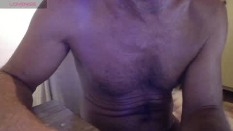 Snapshot of mynakedbeach chatting on July 2026 04:31:01 AM Bi sexy guy lovense hush is on private is open or password show tip if you like. online show from July 2026 04:31:01 AM
