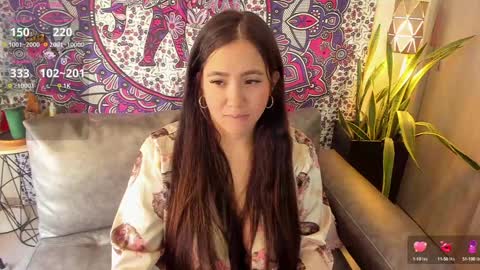 S A R A online show from January 2025 03:49:01 PM