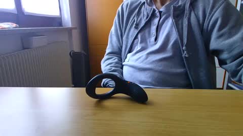 Snapshot of mysecr3tsins chatting on December 2024 09:24:01 AM Ben online show from December 2024 09:24:01 AM