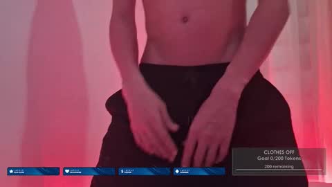 Snapshot of myskinny18 chatting on October 2025 03:06:02 AM ThiagoFirst Time online show from October 2025 03:06:02 AM