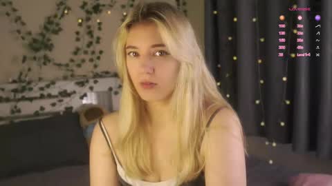 Snapshot of mysteriika chatting on September 2025 01:05:02 AM Alma online show from September 2025 01:05:02 AM