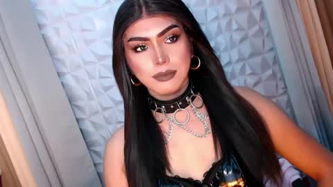 SUPPORT GODDESS TRISHA  AND DONT FORGET TO FOLLOW ME online show from November 2025 09:32:02 AM