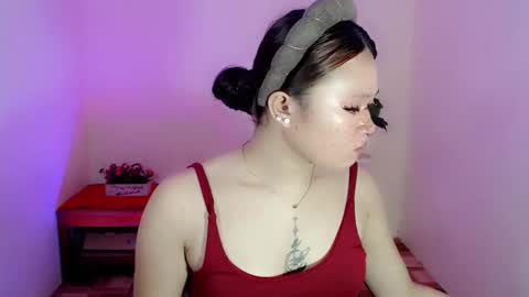 Snapshot of mysterious_honeyghe chatting on June 2026 06:23:02 PM mysterious_honeyghe online show from June 2026 06:23:02 PM