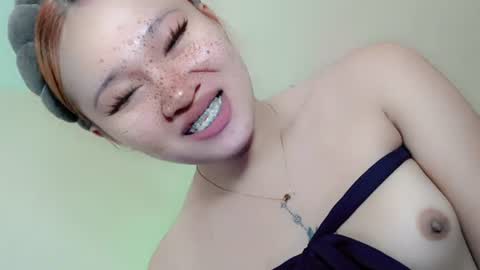 Snapshot of mysterious_honeyghe chatting on June 2026 02:05:01 AM mysterious_honeyghe online show from June 2026 02:05:01 AM