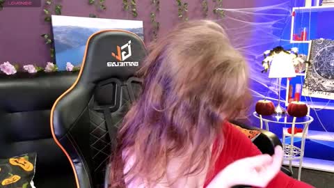 mystery_mary online show from October 2025 10:49:01 AM