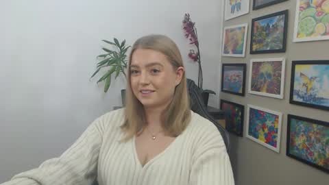 Erica online show from October 2025 08:25:02 AM