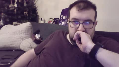 Snapshot of mysterymonkey1234 chatting on December 2024 06:49:02 AM MysteryMonkey online show from December 2024 06:49:02 AM