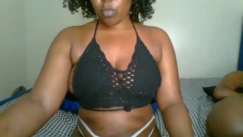 Snapshot of mystic_saucy chatting on September 2025 03:06:02 AM mystic_saucy online show from September 2025 03:06:02 AM