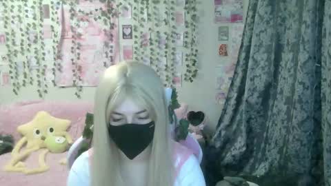 mysticyumiko online show from February 2026 05:40:02 PM