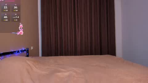 Snapshot of mystique_doll chatting on February 2025 08:31:01 PM mystique_doll online show from February 2025 08:31:01 PM