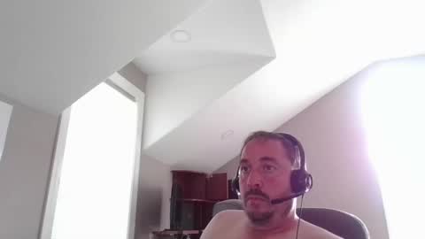 myyx online show from October 2025 06:58:01 PM