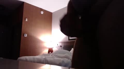 myyx online show from October 2025 12:58:01 PM