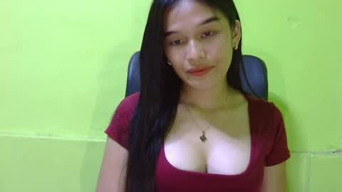 Snapshot of n3ssa chatting on November 2025 11:47:02 AM nessa online show from November 2025 11:47:02 AM