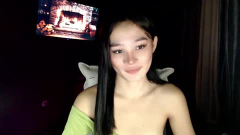 nadiestar online show from February 2025 10:50:01 AM