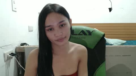 nadiestar online show from December 2025 07:15:02 AM