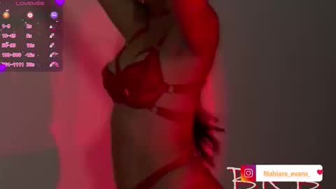 Snapshot of nahiara_evans_ chatting on February 2026 07:29:02 AM NAHIARA EVANS online show from February 2026 07:29:02 AM