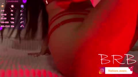 Snapshot of nahiara_evans_ chatting on February 2026 04:22:01 AM NAHIARA EVANS online show from February 2026 04:22:01 AM