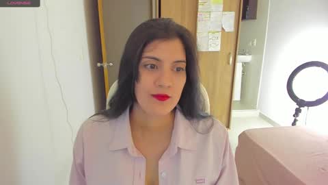 independent model online show from February 2025 01:19:02 AM