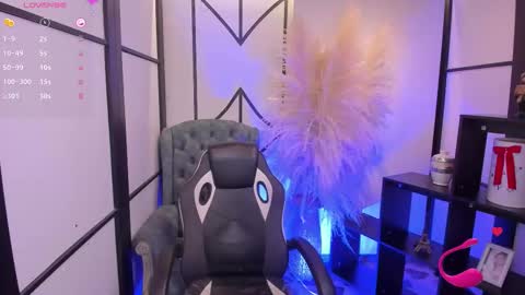 Snapshot of nahomirichards chatting on February 2026 07:02:01 AM Nahomi online show from February 2026 07:02:01 AM