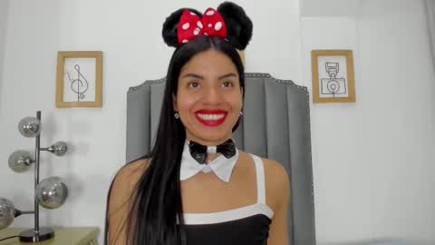 Snapshot of naia_cox chatting on November 2025 04:05:01 AM naia_cox online show from November 2025 04:05:01 AM