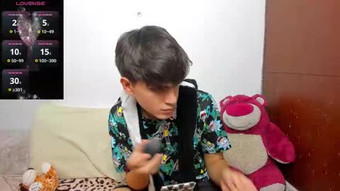  N A I M T H E  K I N G  online show from February 2026 12:58:02 AM