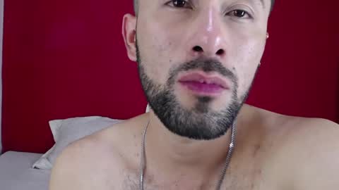 Snapshot of nainpaulo chatting on March 2025 05:05:02 AM nainpaulo online show from March 2025 05:05:02 AM