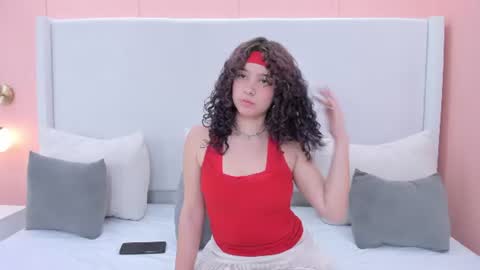 Snapshot of naira_velvet chatting on June 2026 09:51:02 PM N A I R A online show from June 2026 09:51:02 PM