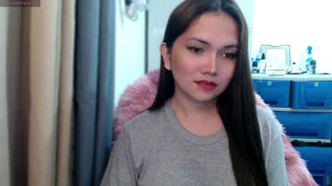 MARY MAE online show from April 2026 02:11:02 AM