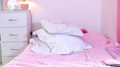 Naissha online show from January 2025 03:13:02 PM