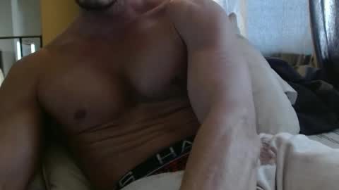 nakeDwoodBbetter online show from January 2025 07:56:01 PM