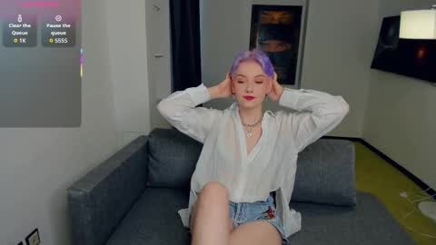 Kate online show from September 2025 11:43:01 AM