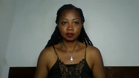 Snapshot of nalinah86 chatting on February 2026 03:25:02 AM nalinah86 online show from February 2026 03:25:02 AM