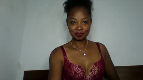 Snapshot of nalinah86 chatting on February 2026 03:48:02 AM nalinah86 online show from February 2026 03:48:02 AM