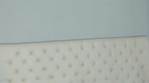 nami_sam online show from October 2025 01:33:02 PM