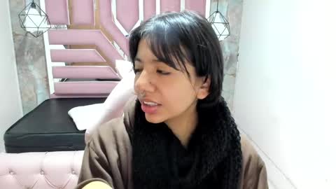 nami_usagi online show from January 2025 11:06:01 AM