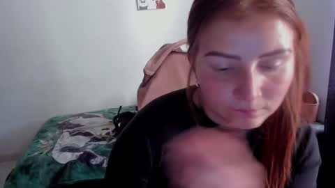 Snapshot of namibecker chatting on September 2025 04:08:02 PM Nami online show from September 2025 04:08:02 PM