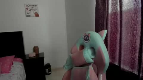 Snapshot of namibecker chatting on November 2025 08:25:02 PM Nami online show from November 2025 08:25:02 PM