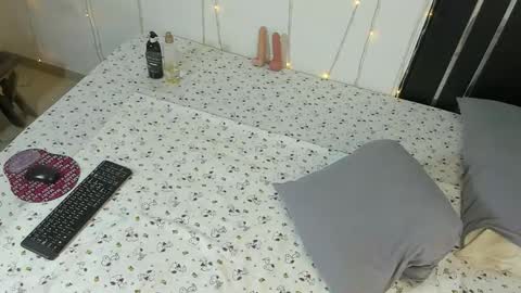 Snapshot of namir__ chatting on October 2025 10:05:02 AM Namir online show from October 2025 10:05:02 AM