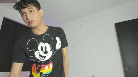 Snapshot of namir__ chatting on November 2025 11:03:02 AM Namir online show from November 2025 11:03:02 AM