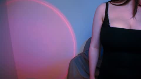 your candy  online show from February 2025 02:37:02 AM