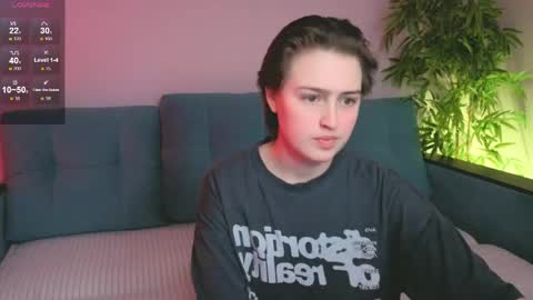 Maeve online show from April 2026 08:25:02 PM