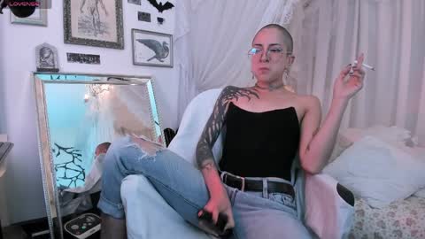 Snapshot of nanaxnana chatting on April 2026 09:03:02 AM Alma Maria online show from April 2026 09:03:02 AM