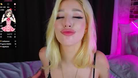 Snapshot of nancybutler chatting on September 2025 05:56:01 AM Sally Blonde Katrinbrown online show from September 2025 05:56:01 AM